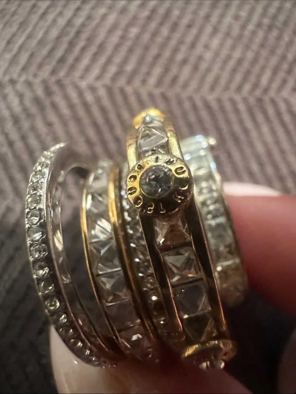 Henri Bendel Stackable Gold and Silver Crystal Band Ring 5 stack